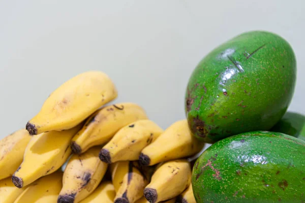 Avocado Banane Sono Ricchi Molti Nutrienti Aiutano Nella Dieta Possono — Foto Stock