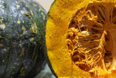 Cabotia çilek meyvesi. Balkabağı (Cucurbita moschata) ve çilek (Cucurbita maxima) karışımından kaynaklanan balkabağının melez türleri. Brezilya mutfağı. Sebze lezzeti..