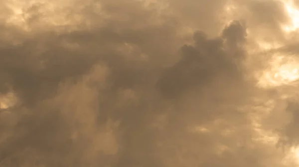 Cielos Azules Nubes Escasas Cielo Dramático Nubes Formadoras Lluvia América — Foto de Stock