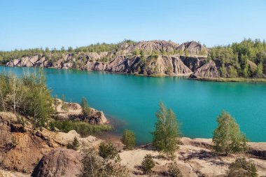 Katkıda bulunmak. Tula bölgesi. Kum ocağı. Göl.