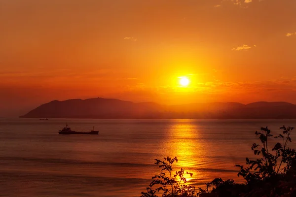 Solnedgång på det svarta havet — Stockfoto
