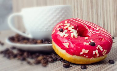 Kahveli çikolatalı çörek.