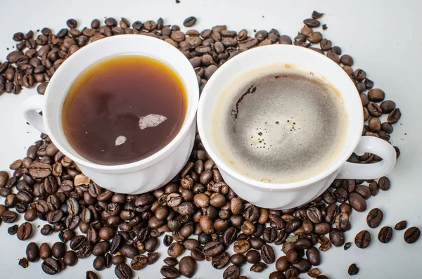 Eine Tasse heißen Kaffee — Stockfoto