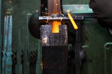 Endüstriyel değirmeni ve Sparks