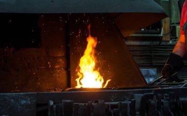 Demirci iş başında