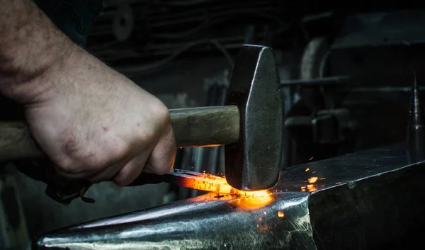 Blacksmith at work — Stock Photo, Image