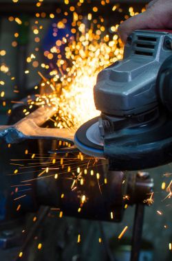 Endüstriyel değirmeni ve Sparks
