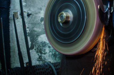 Endüstriyel değirmeni ve Sparks