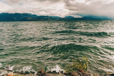 Cenevre Gölü, Lausanne alan, Vaud, İsviçre üzerinde fırtına geliyor