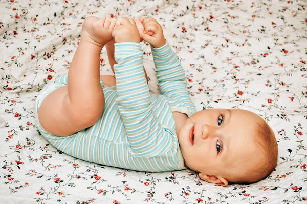 Adorable Months Baby Boy Lying Bad Playing His Feet — Stock Photo, Image