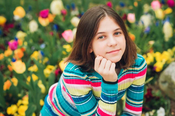 Outdoor Portrait Young Preteen Year Old Girl — Stock Photo, Image