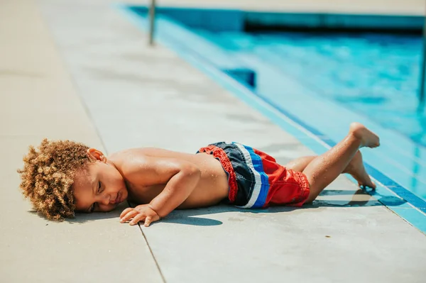 Very Tired Toddler Boy Lying Pool — Stock Photo, Image