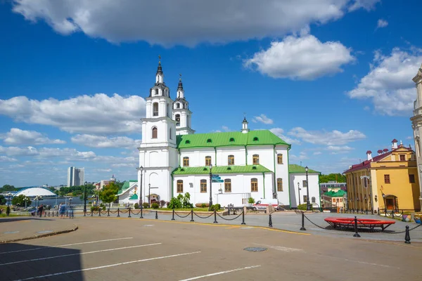 Minsk 'teki Ortodoks Kilisesi — Stok fotoğraf