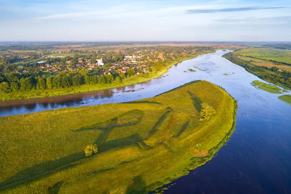 Pequeña Ciudad Dzisna Con Una Isla Donde Hace Mucho Tiempo — Foto de Stock