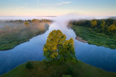 Nioman ve Zakhodniaja Biarezina nehirlerinin birleşimi, Belarus