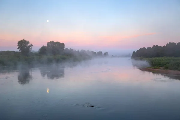 Ομιχλώδες Πρωινό Στον Ποταμό Nioman Λευκορωσία — Φωτογραφία Αρχείου