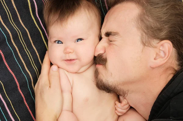 Lovely portrait of father and his little daughter. Happy fatherhood. Young dad with beard and his little baby girl — Stock Photo, Image