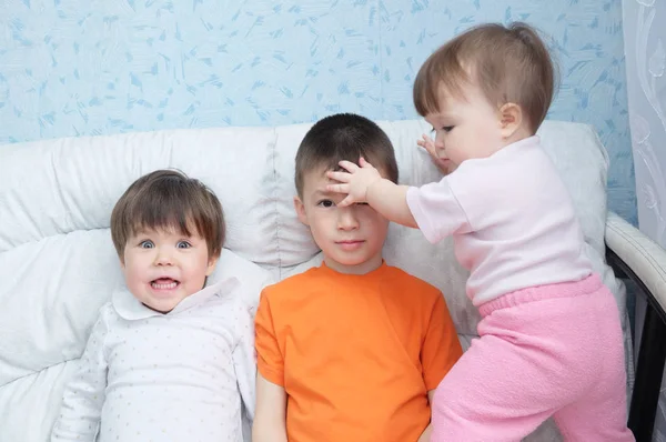 Funny Children Mess Playful Happy Laughing Kids Three Children Different — Stock Photo, Image