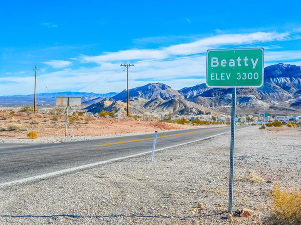 HDR Beatty město v údolí smrti — Stock fotografie