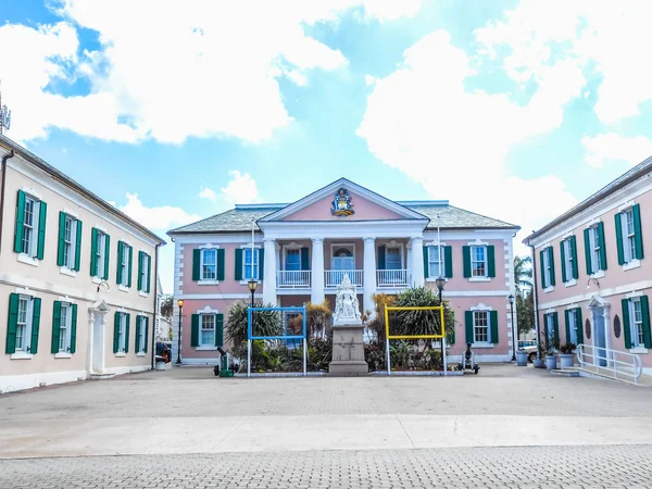 Edificio del Parlamento delle Bahamas HDR — Foto Stock