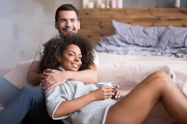 Man embracing his lovely girlfriend — Stock Photo, Image