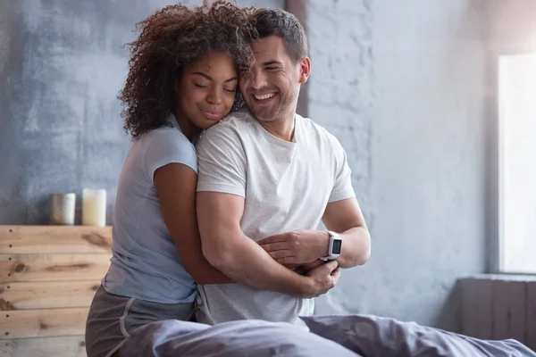 Couple feeling happy together — Stock Photo, Image