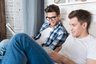 Çift harcama gün birlikte