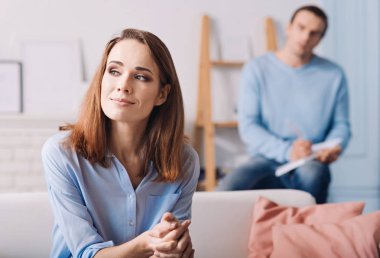 profesyonel psikolog ile danışmanlık kadın