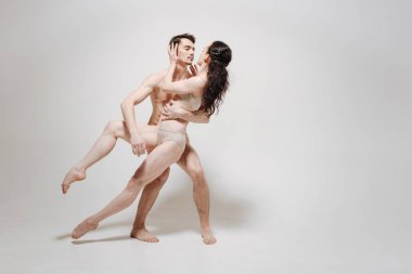 Dans yaratıcı Genç aktörler 