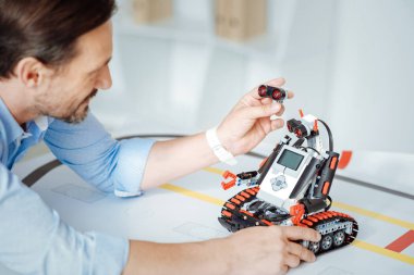 Hoş mühendis robot test
