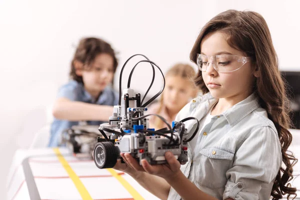 Concentrated girl having tech lesson — Stock Photo, Image