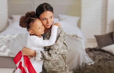 Sevgi dolu aile yeniden bir araya mutlu