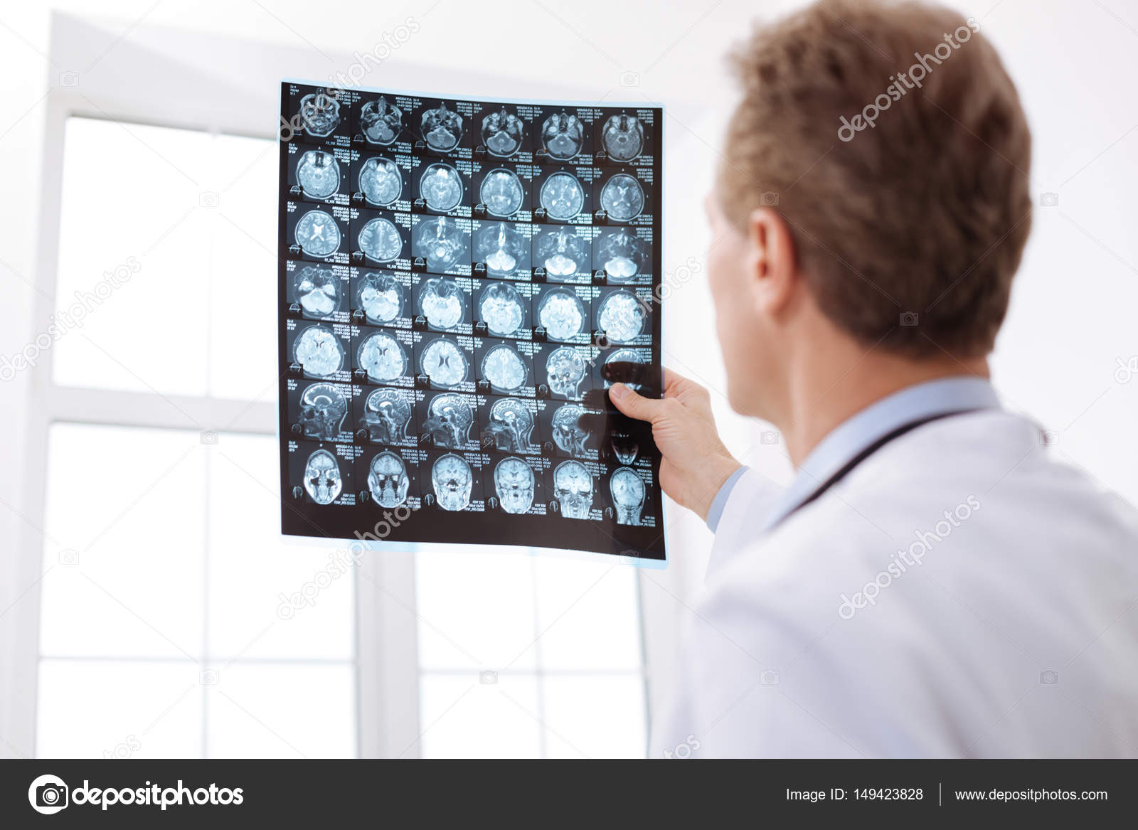 Neurosurgeon Stock Photos, Royalty Free Neurosurgeon Images | Depositphotos