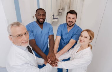 Hoş tıbbi ekip işbirliği hastanede zevk