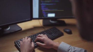 Profesyonel hacker organize sunucu saldırı