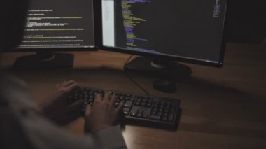 Dolly atış sırasında programlama kesmek bir programcı