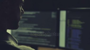 Profesyonel hacker kaçmasıyla kimlik hırsızlığı