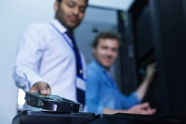 Selectieve aandacht van een moderne-rackserver — Stockfoto