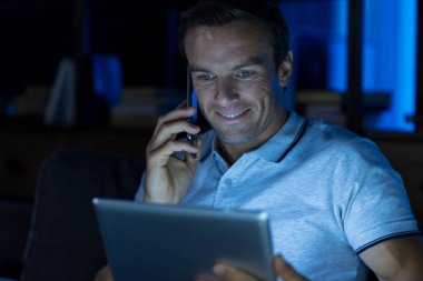 Kolay hoş adam diyen birileri gelecek