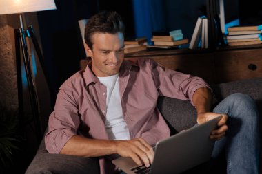 Tipik bir haber sosyal hoş adam