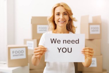 Çekici tutkulu hanım işbirliği için çağrı