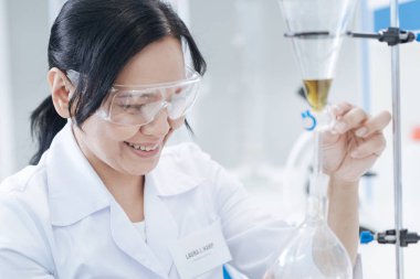 bulgu a eriyik kimyager