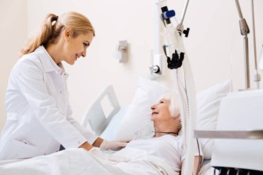 Nazik doktor hastasını evde gibi hissediyorum yapım bakım