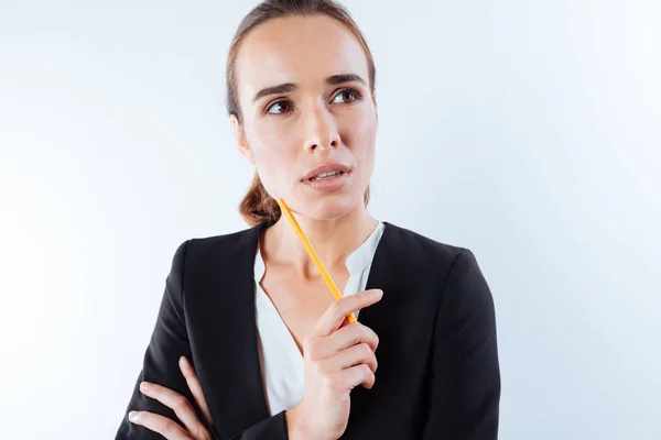 Bonita mujer hermosa pensando en su problema — Foto de Stock