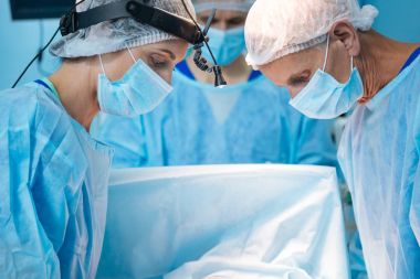 Yetkili portresi doktorlar işinin başında olacağına