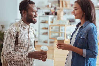 Kafede kahve içme en iyi iki arkadaş