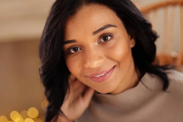 Close up of beautiful dark-haired woman — Stock Photo, Image