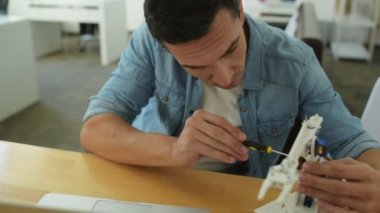 Konsantre mühendisi yeni inşaat oluşturma