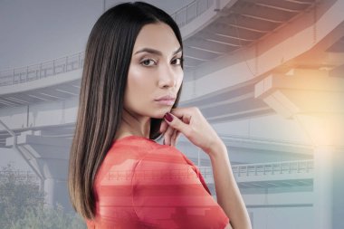 İş yerinde olurken ciddi seyir emin profesyonel yönetmen