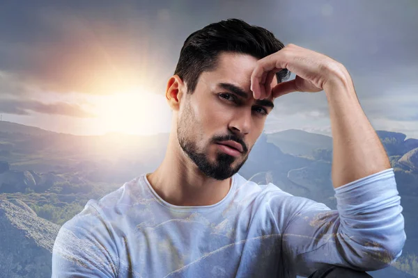 Oturma ve sonraki heyecan verici kitabında hakkında düşünme genç yaratıcı yazar